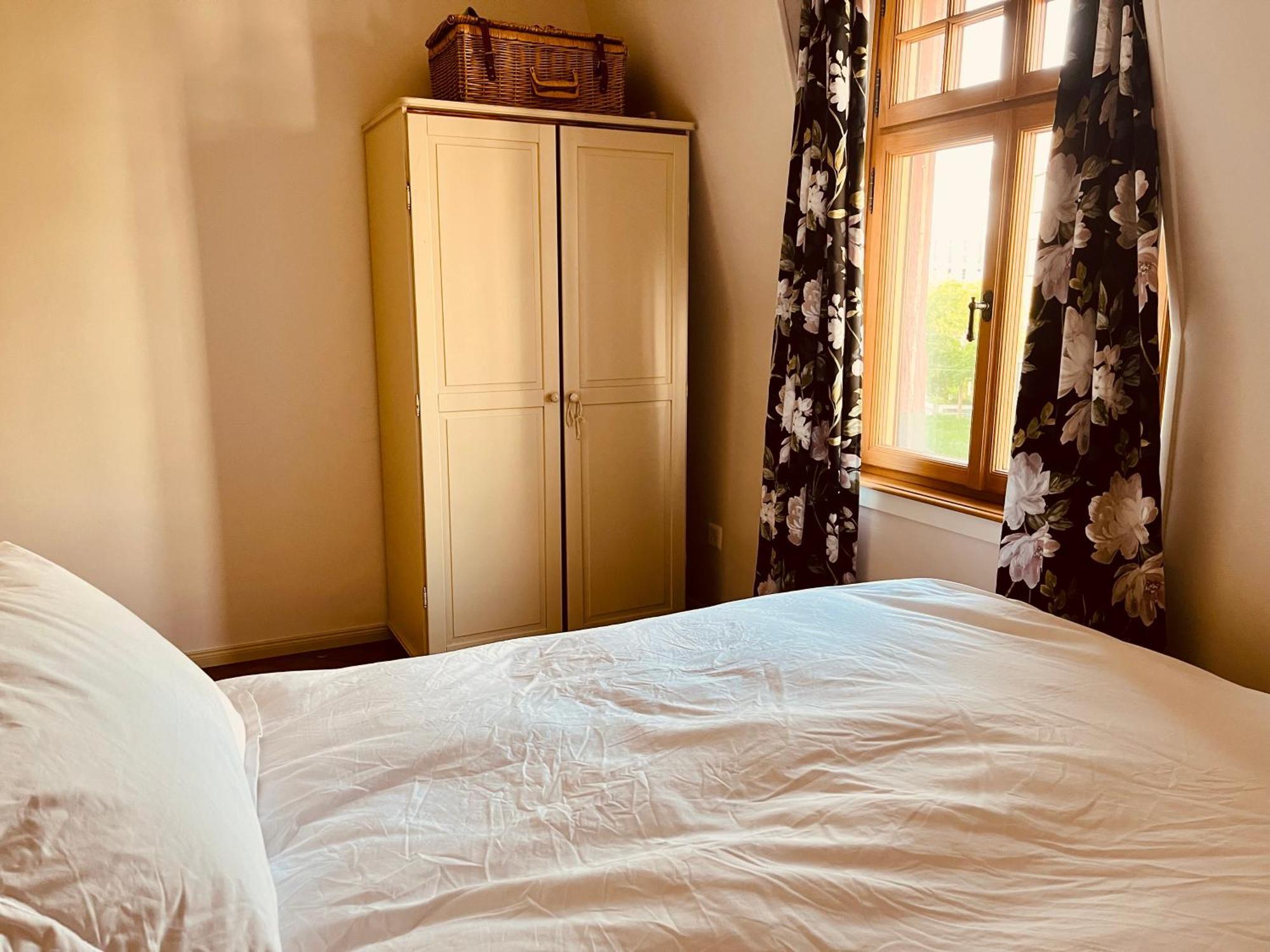 Georgian Guest Rooms Basel Eksteriør bilde
